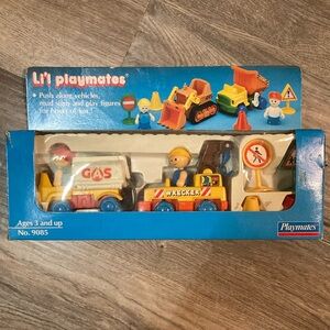 Vintage Li’l Playmates Gas Truck and Wrecker Set 1985